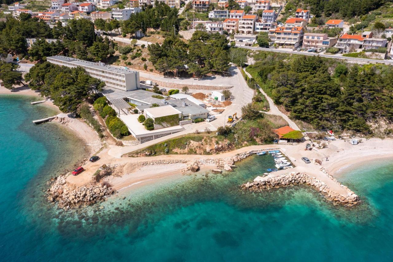 Beachfront Xxl - 2 Apartments Together - Lokva Rogoznica Εξωτερικό φωτογραφία
