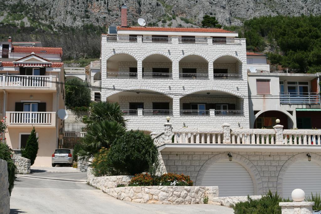 Beachfront Xxl - 2 Apartments Together - Lokva Rogoznica Εξωτερικό φωτογραφία